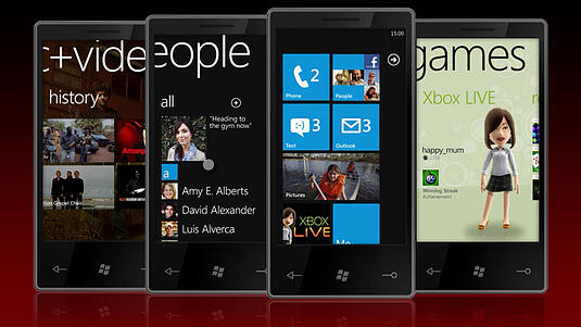 image of multiple phone devices using Samsung or Apple OS